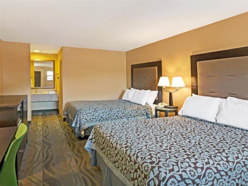 Days By Wyndham Near Casino Motel Cherokee