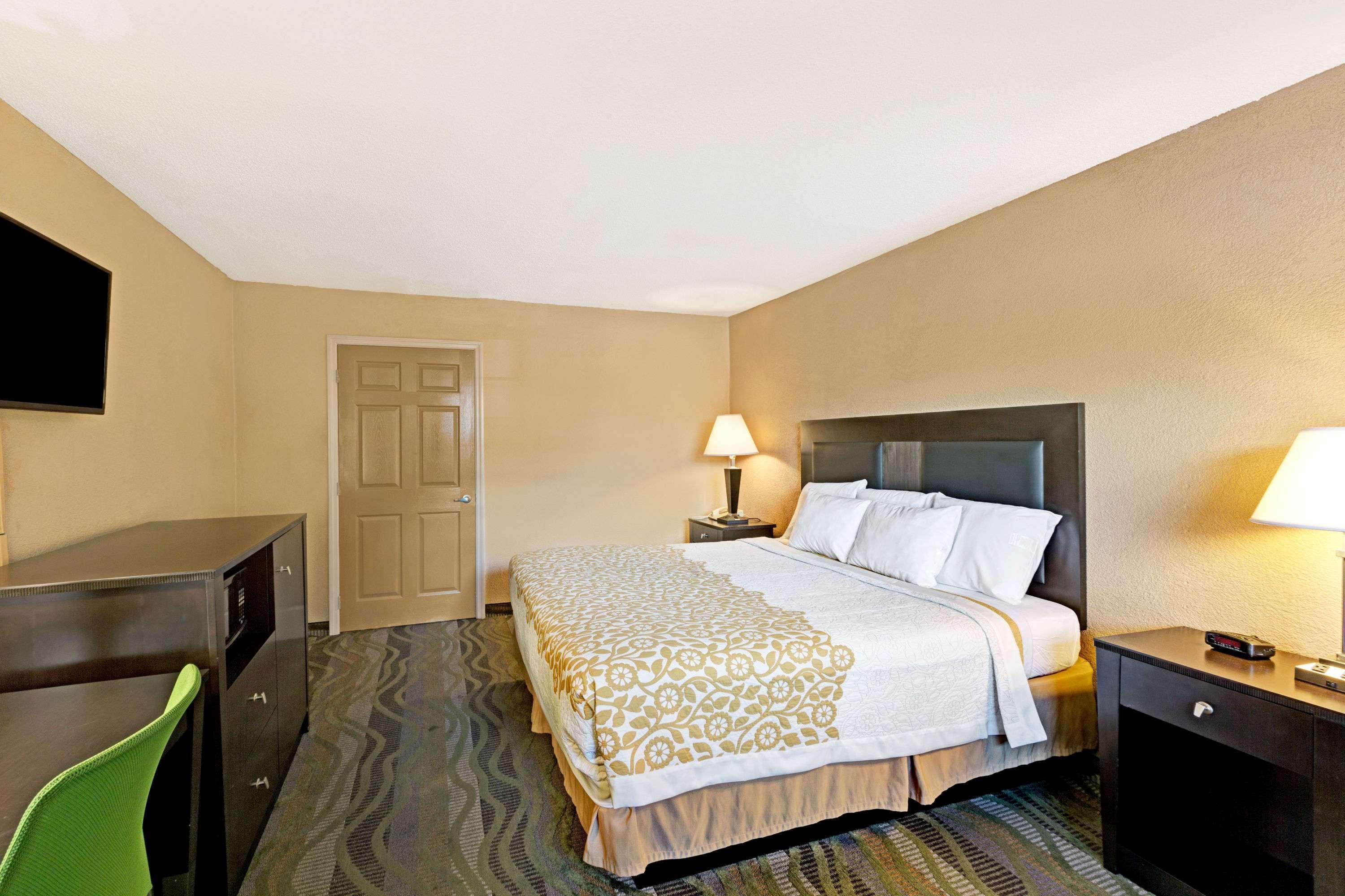 Days By Wyndham Near Casino Motel 2*