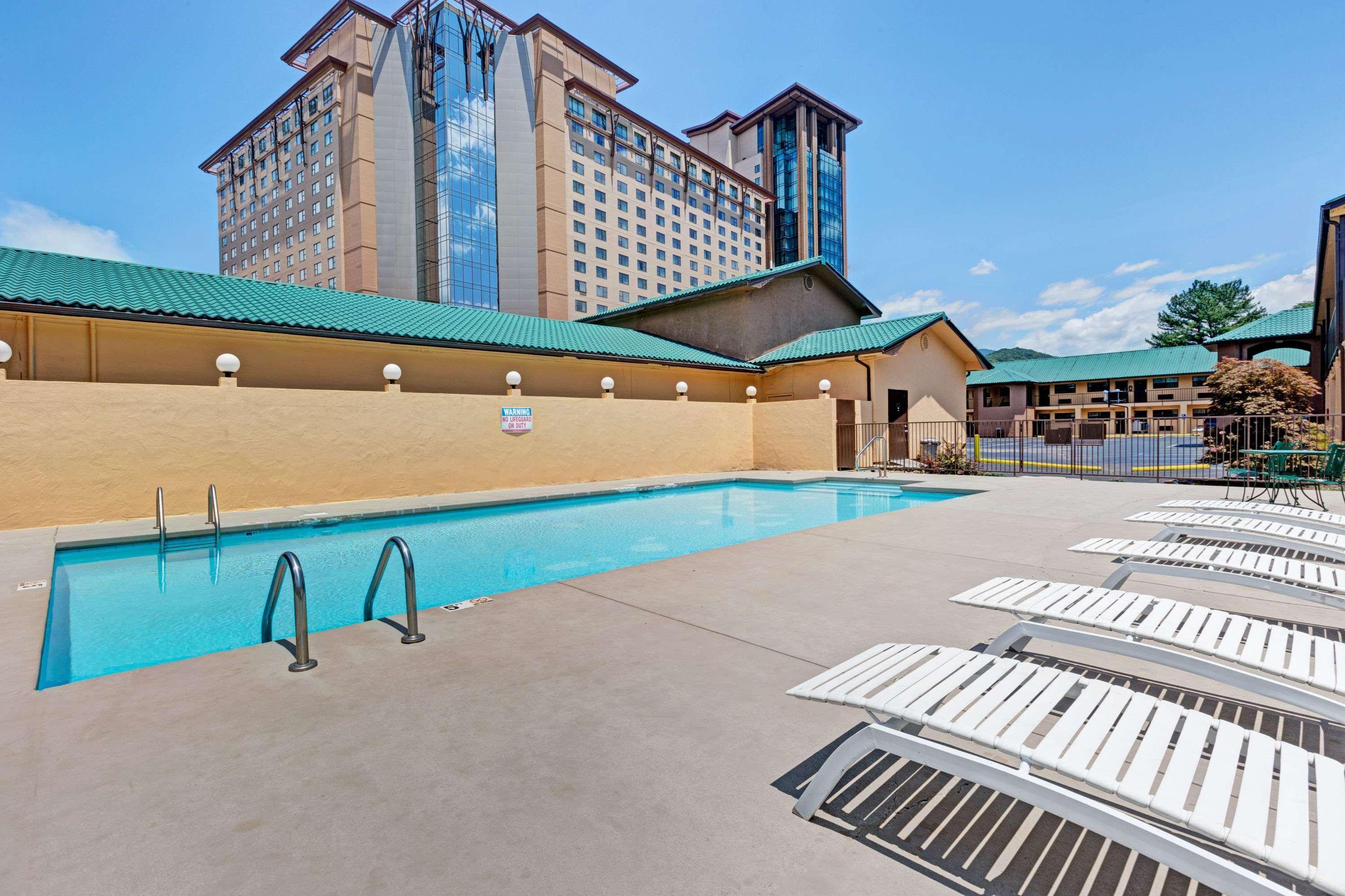 Days By Wyndham Near Casino Motel Cherokee